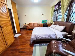 Bournemouth Road (D15), Semi-Detached #519935041